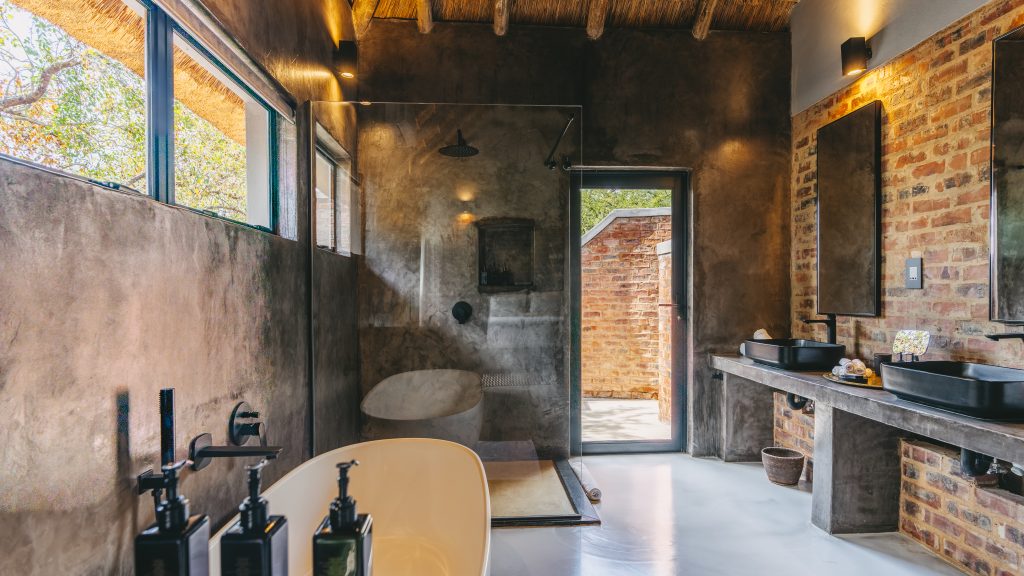 Bathroom 4