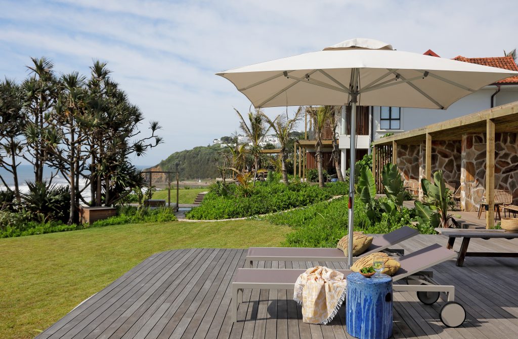Sala Villa Terrace 6 with view of garden and Thompsons Bay