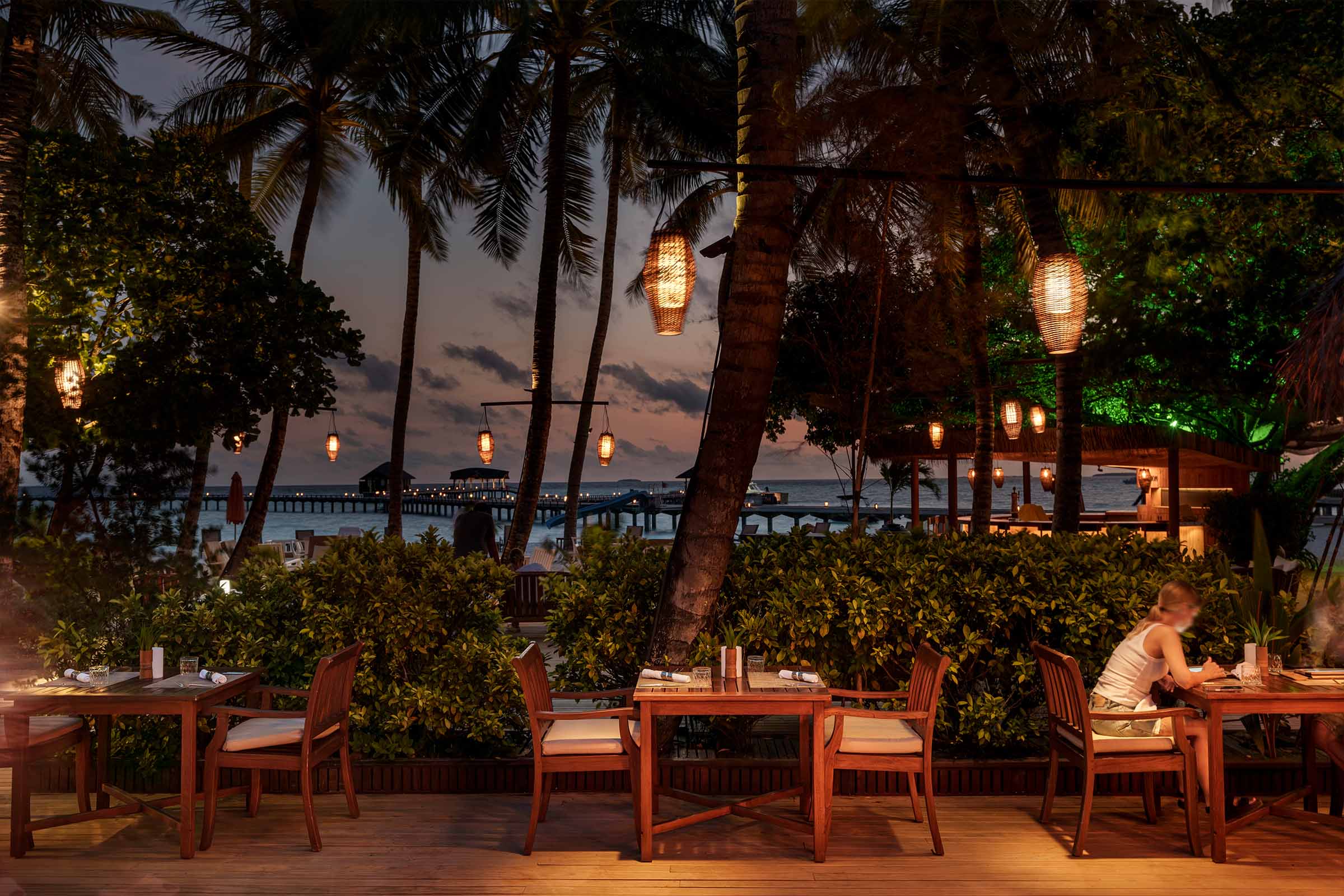 sun-siyam-iru-fushi-bamboorestaurant